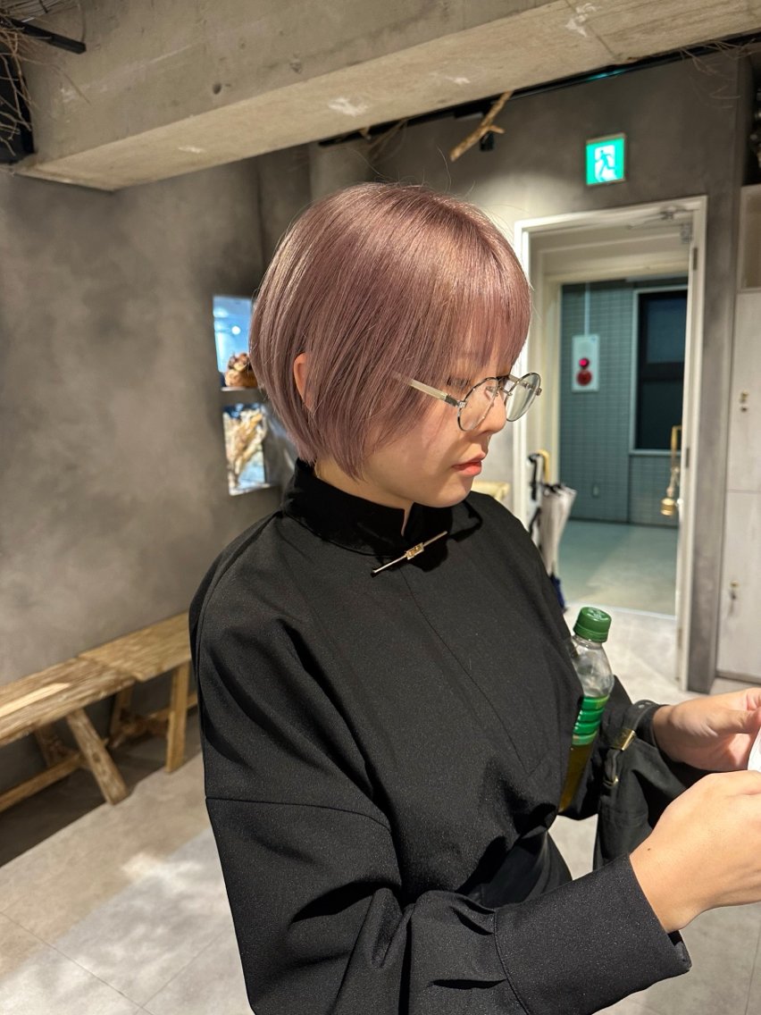 カット💇➕カラー🎨髪型も色も変えてイメージチェンジ❣️の写真