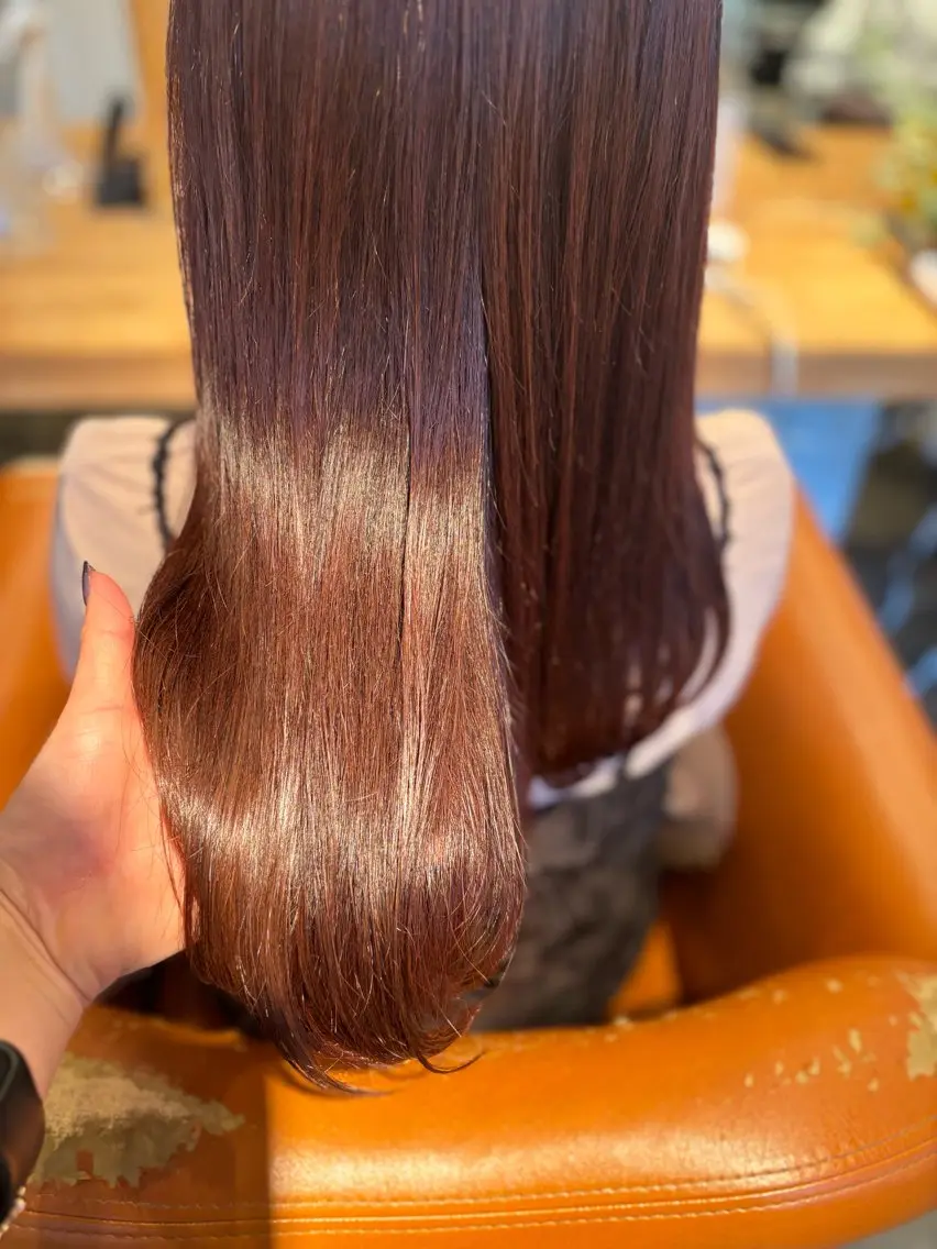 ロング カラー 髪質改善カラー ベージュ🤎YUMEのヘアスタイル