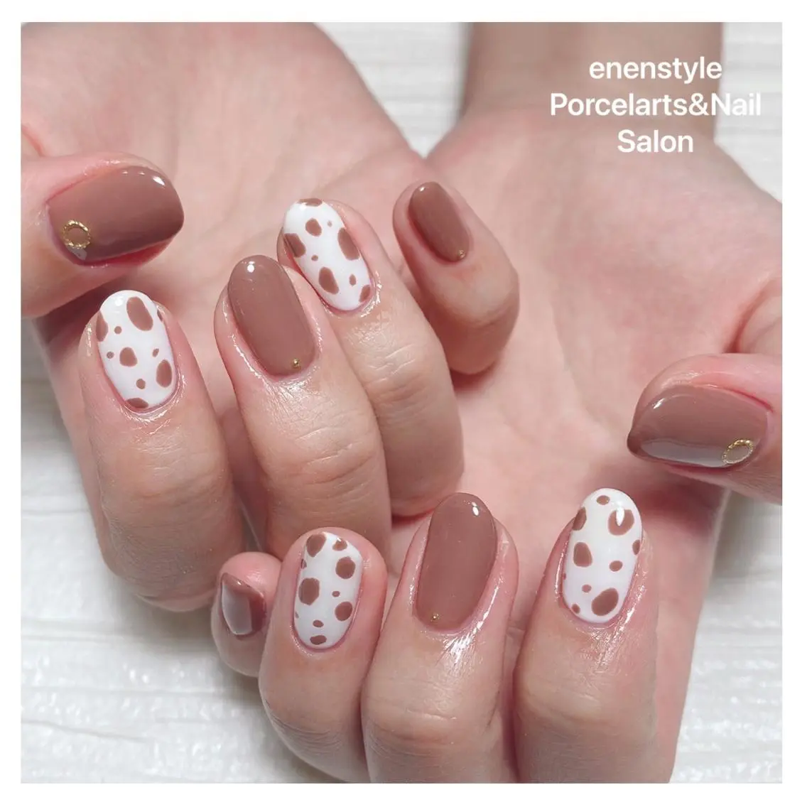 ミディアム ネイル ハンドネイル 🐾enen style 🐾のネイルデザイン
