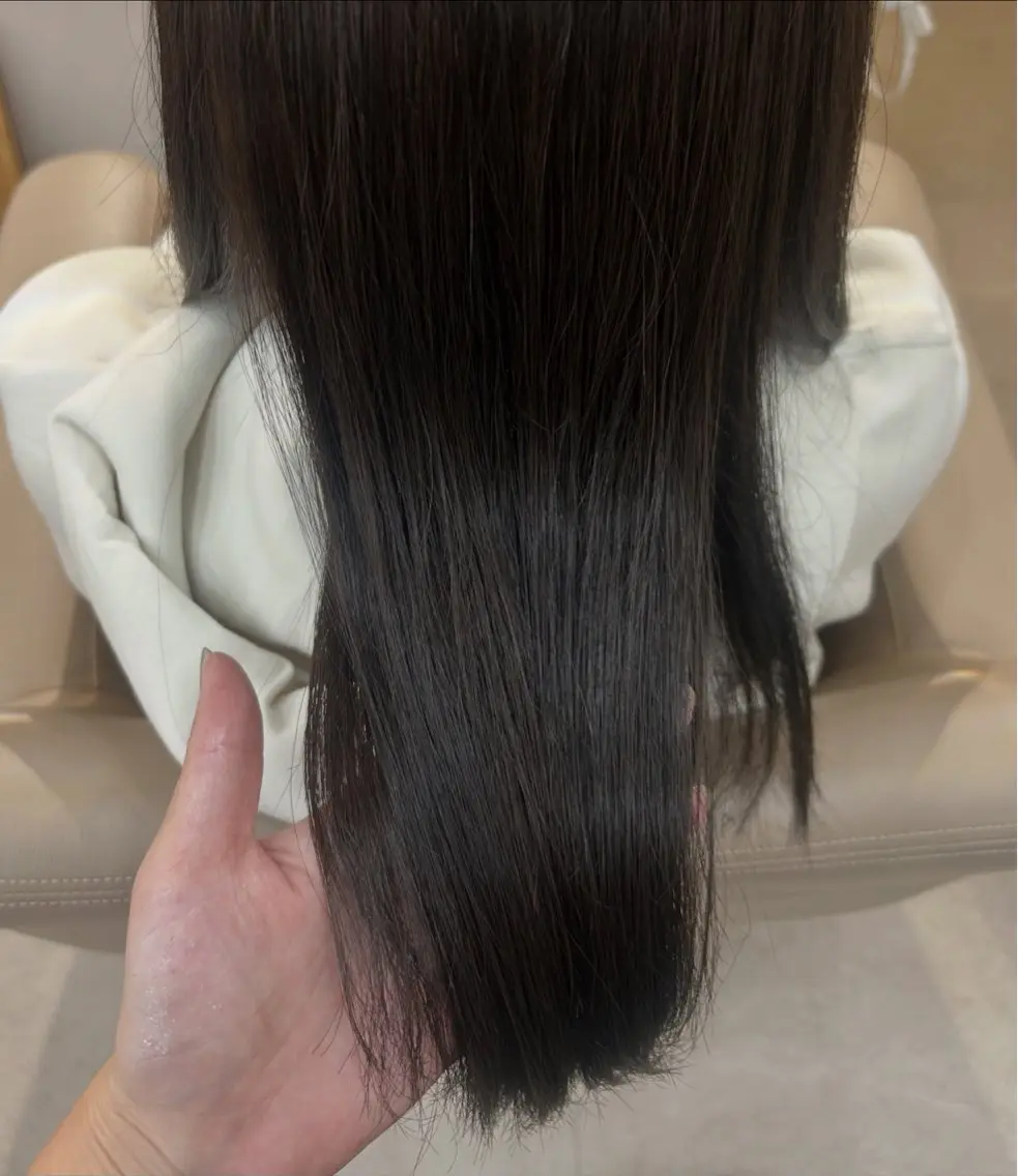 ロング カラー オリーブカラー 🎀ブリーチなし カラーyui🎀のヘアスタイル