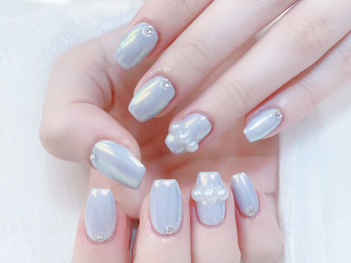 ネイル チークネイル 成人式 フレンチネイル グラデーション 氷ネイル・うるうるネイル ハンドネイル DUO MI nail salonのネイルデザイン