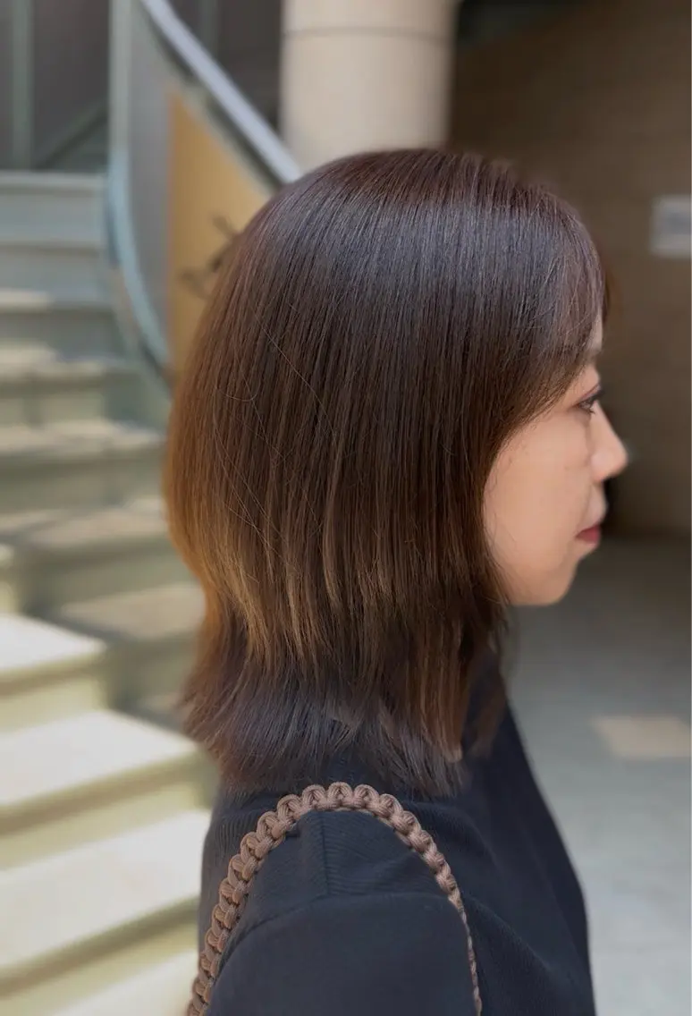 ミディアム くびれヘア 小顔カット 外ハネヘア ☆おおみや ☆のヘアスタイル