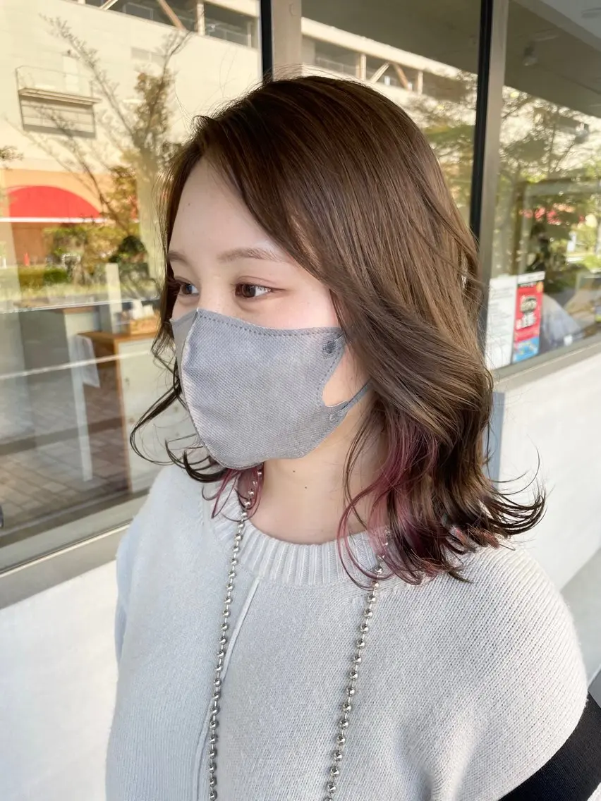 ミディアム カラー 透明感カラー デザインカラー インナーカラー カット ヘアカラー 小森 樹奈のヘアスタイル