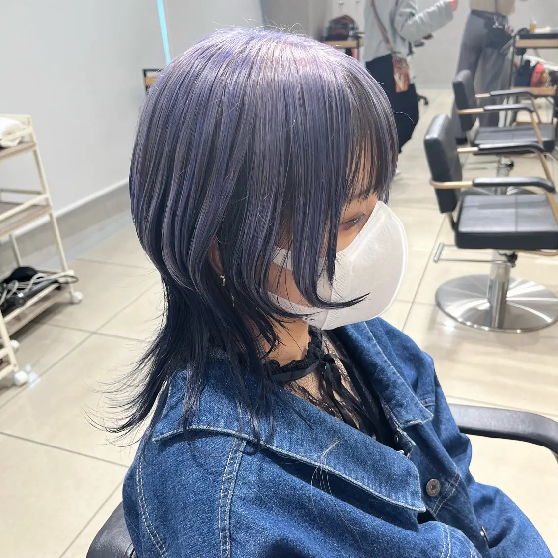 ミディアム カラー デザインカラー 巖本 真希のヘアスタイル