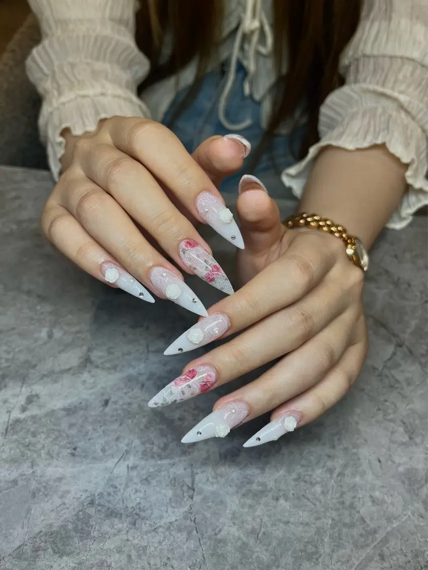 ネイル ハンドネイル IROHA NAIL makoのネイルデザイン