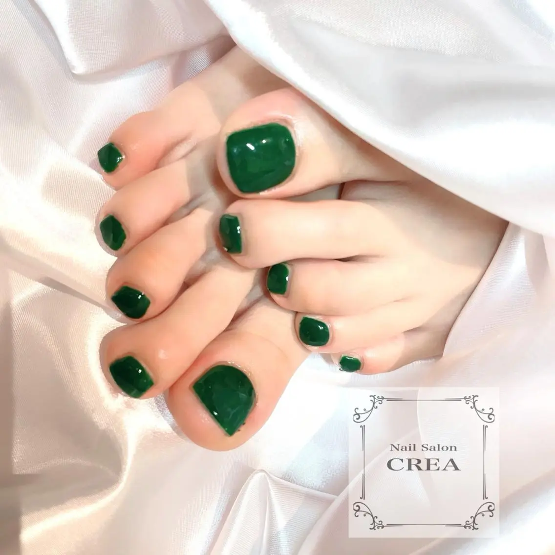 ネイル フットネイル グリーン ワンカラーネイル NailSalon CREAのネイルデザイン