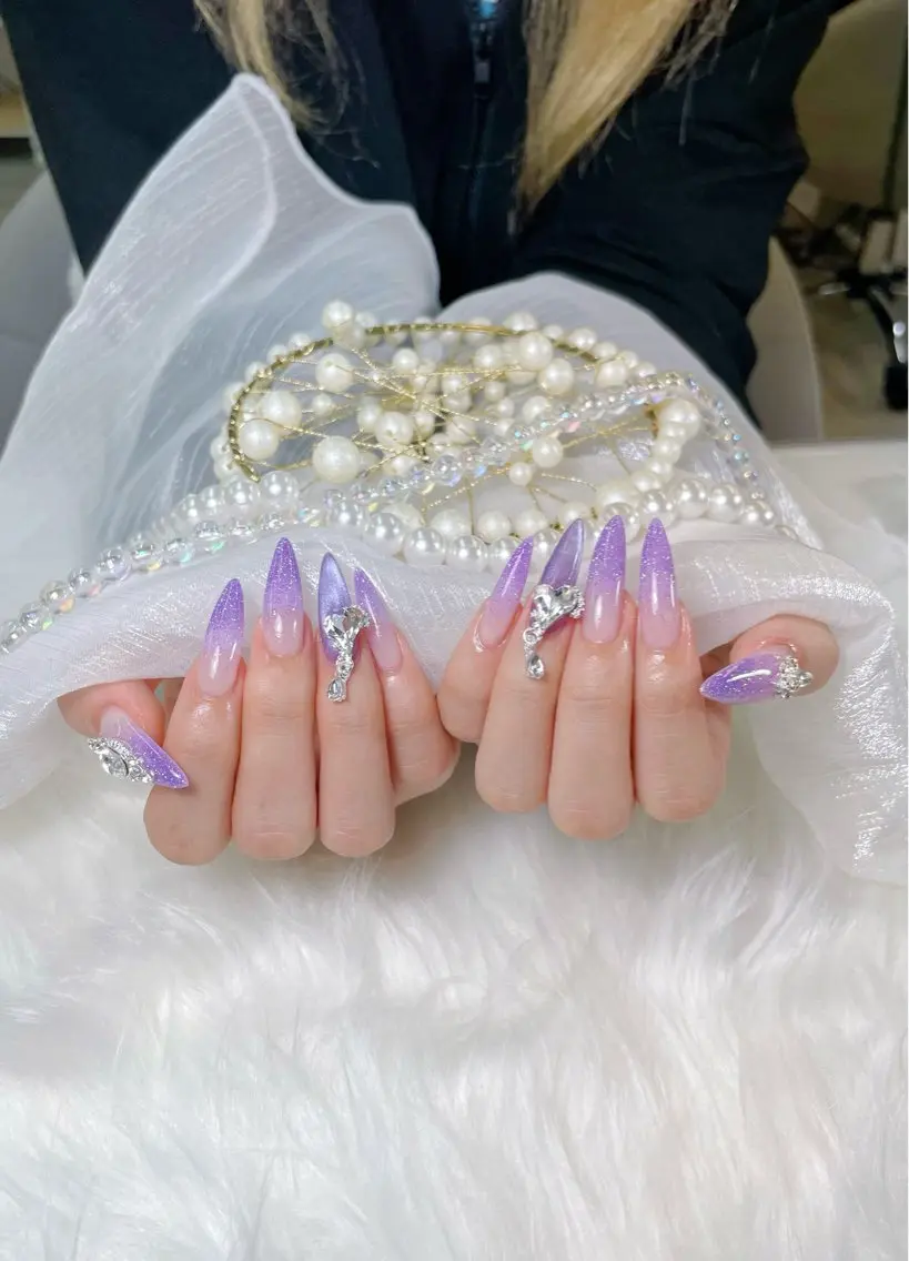 ネイル アートネイル 長さ出し ジェルネイル 韓国ネイル 持ち込み ハンドネイル King Nail_Salonのネイルデザイン