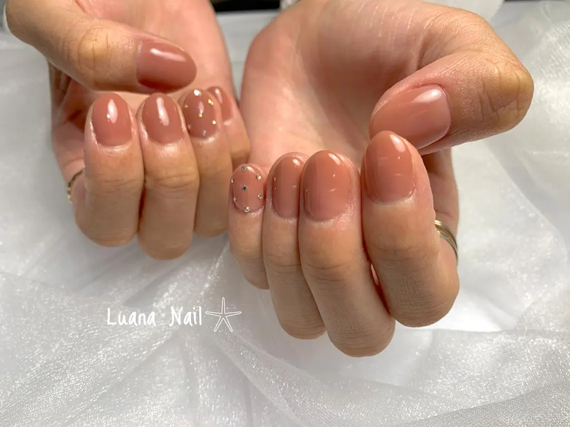 ネイル ワンカラーネイル ハンドネイル BeauJu by Luana Nailのネイルデザイン