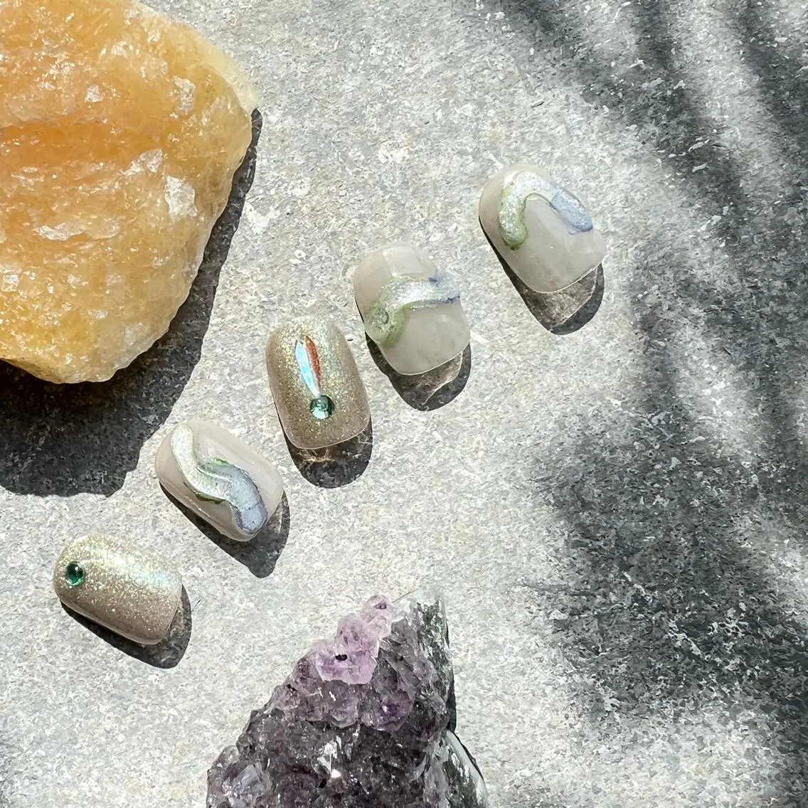ネイル ニュアンスネイル ショートネイル gemickle nailのネイルデザイン
