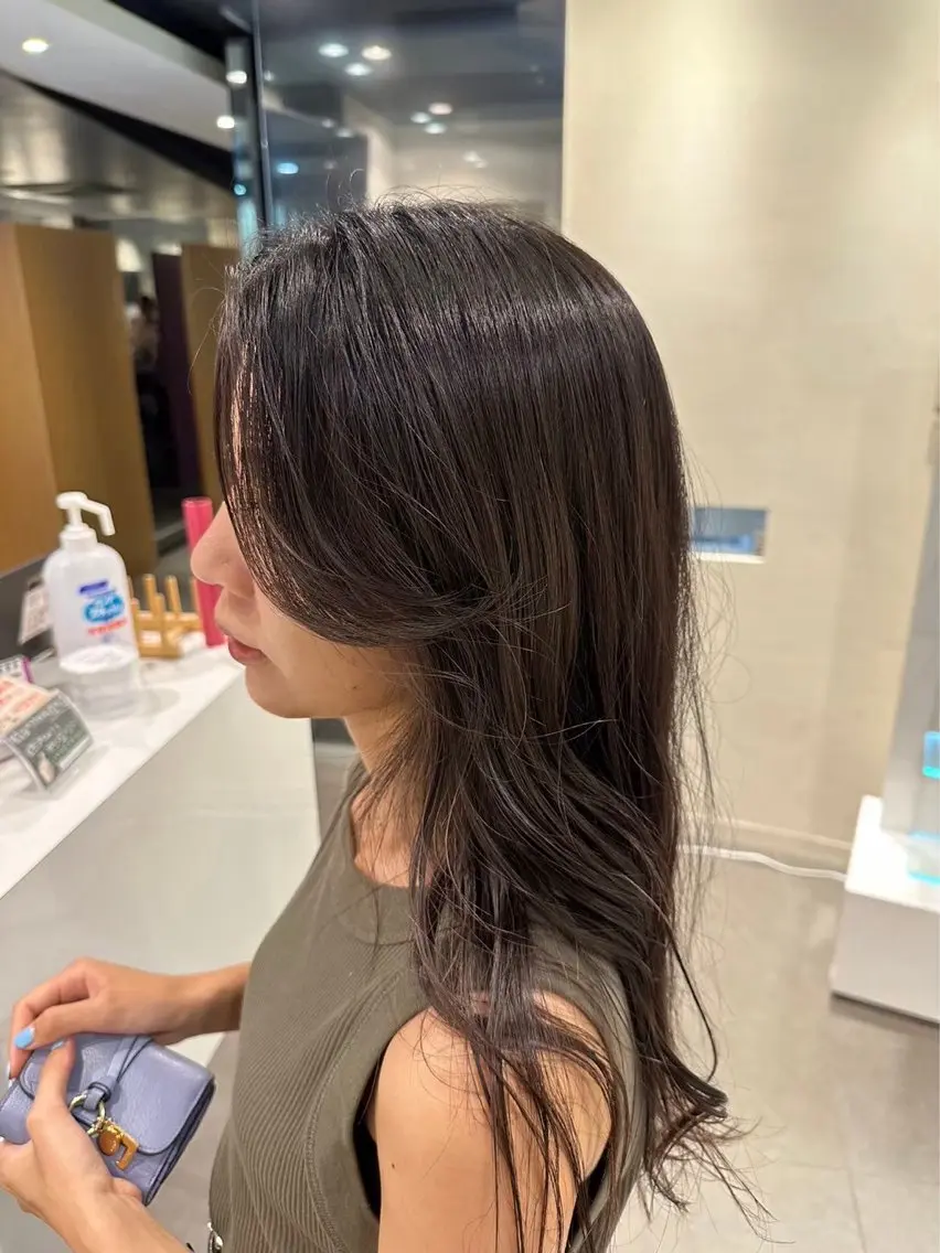 ロング 片井 琳夢のヘアスタイル