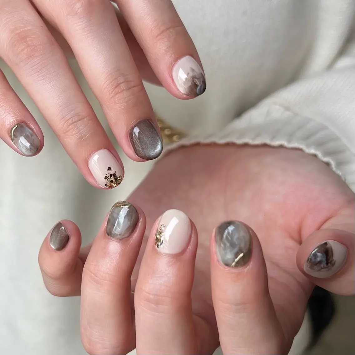 ネイル ニュアンスネイル Unica. SERINAのネイルデザイン