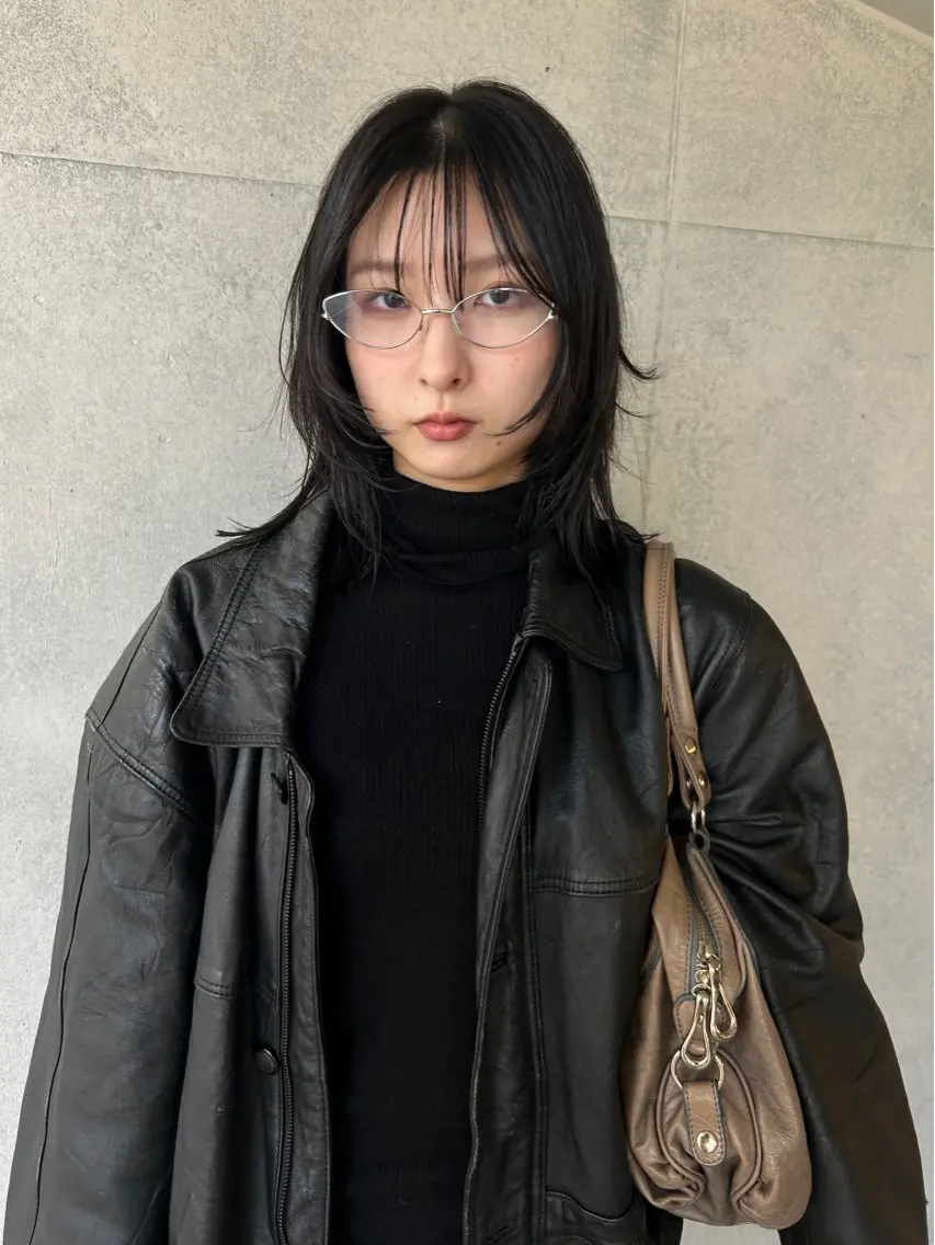 ミディアム ハッシュカット カット niina suzukiのヘアスタイル