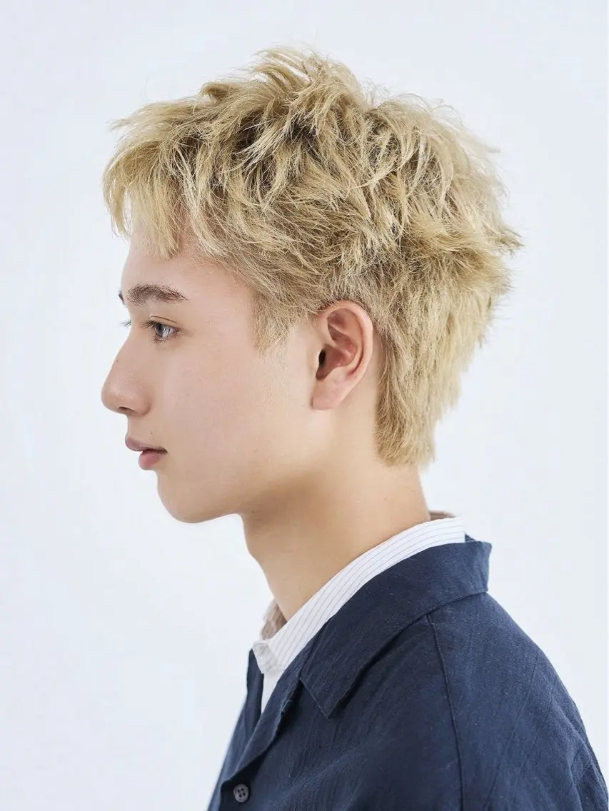 ショート カラー メンズ ブリ—チ🎨パ—マ 🌿表参道ちえ🌿のヘアスタイル