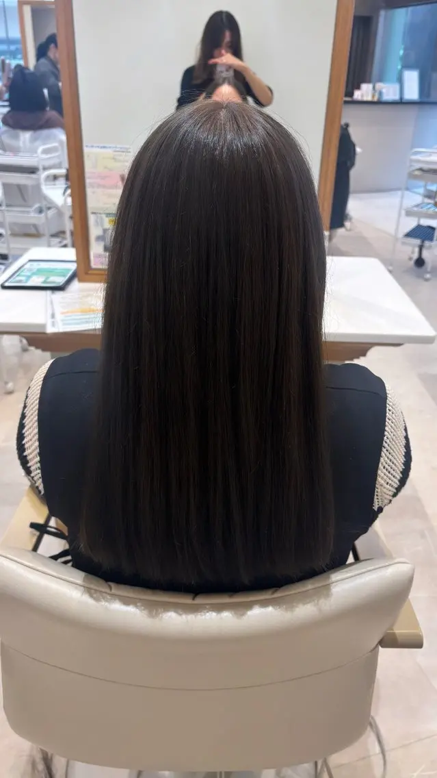 セミロング 川又 愛美のヘアスタイル