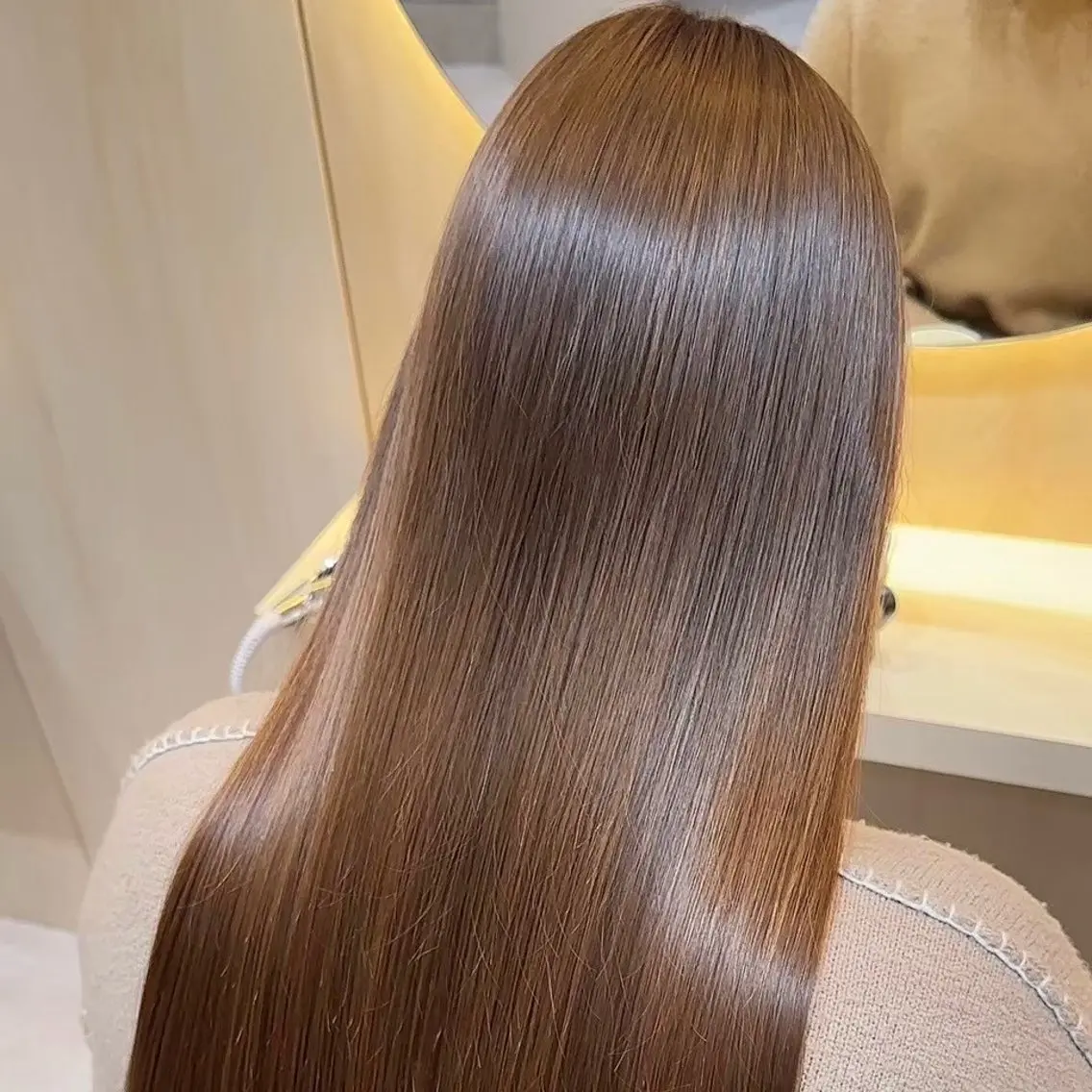 セミロング トリートメント Lond roseのヘアスタイル