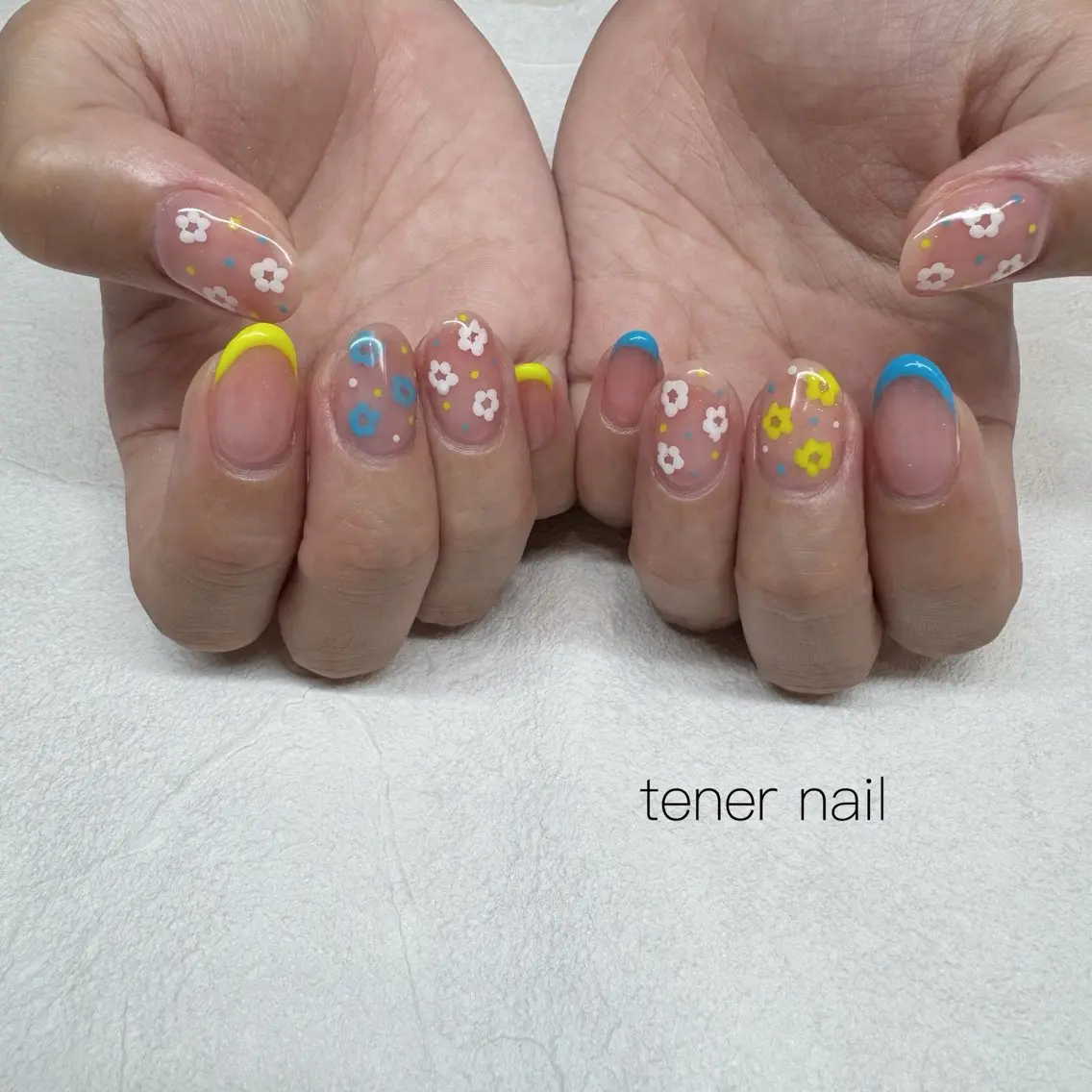 ネイル フレンチネイル ハンドネイル テネルネイル tener nailのネイルデザイン