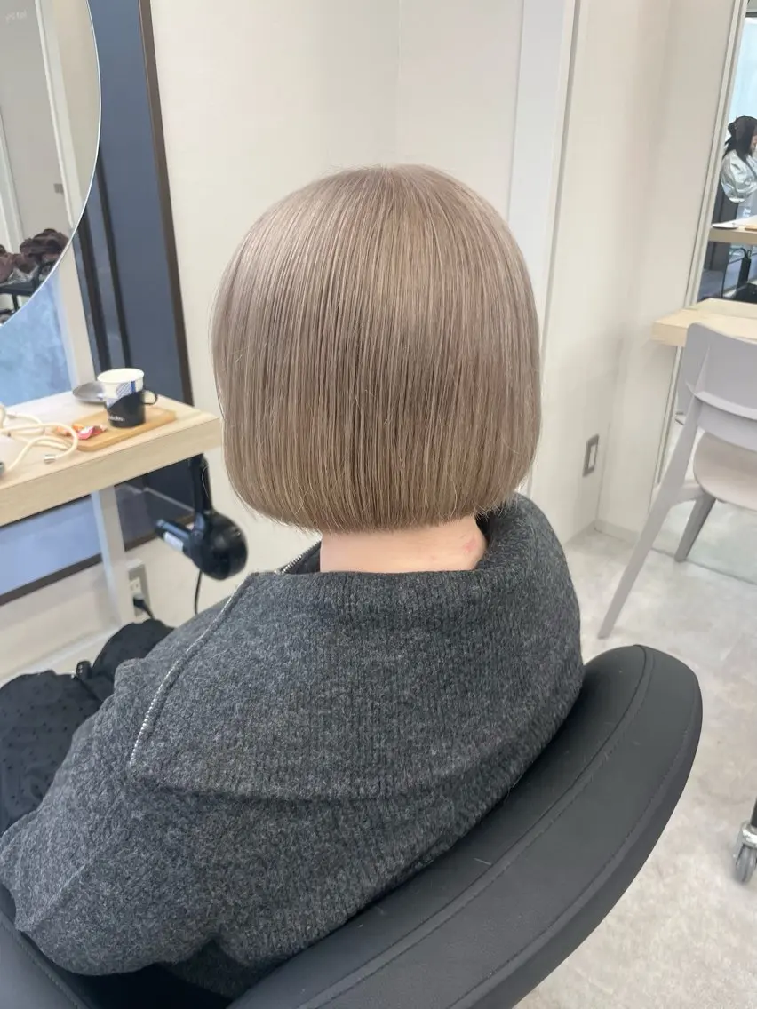 ショート ヘアカラー 艶ハイトーン/透明感 カラー/RUNAのヘアスタイル