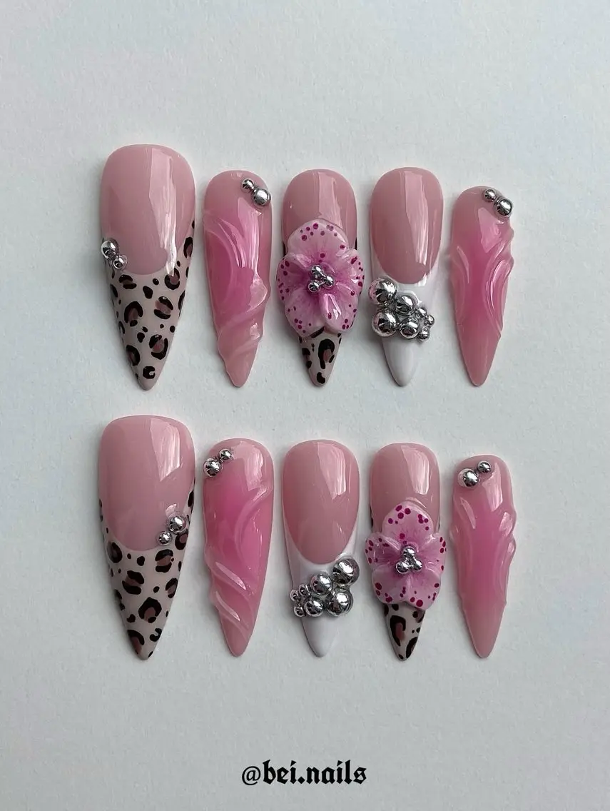 ネイル ハンドネイル ハンドケア Nova Nail Nambaのネイルデザイン