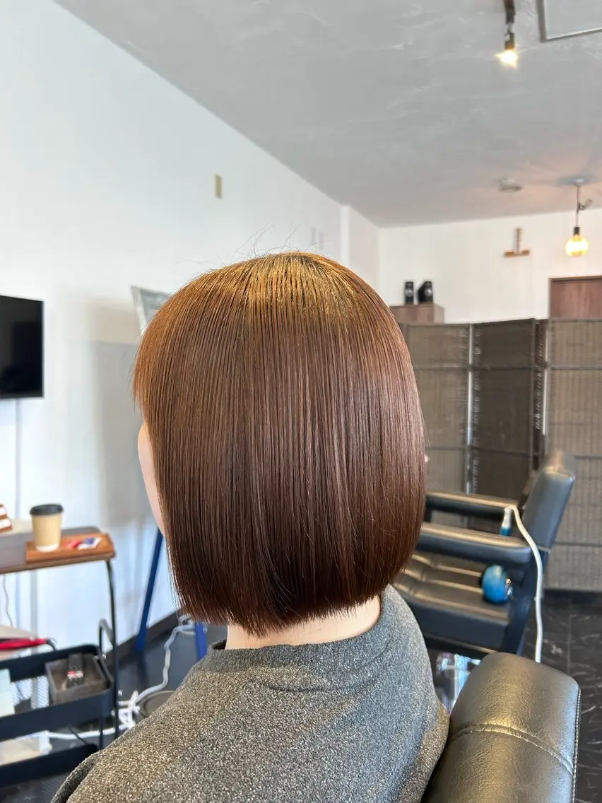 ミディアム カット 縮毛矯正 トリートメント ヘッドスパ Terra hair makeのヘアスタイル
