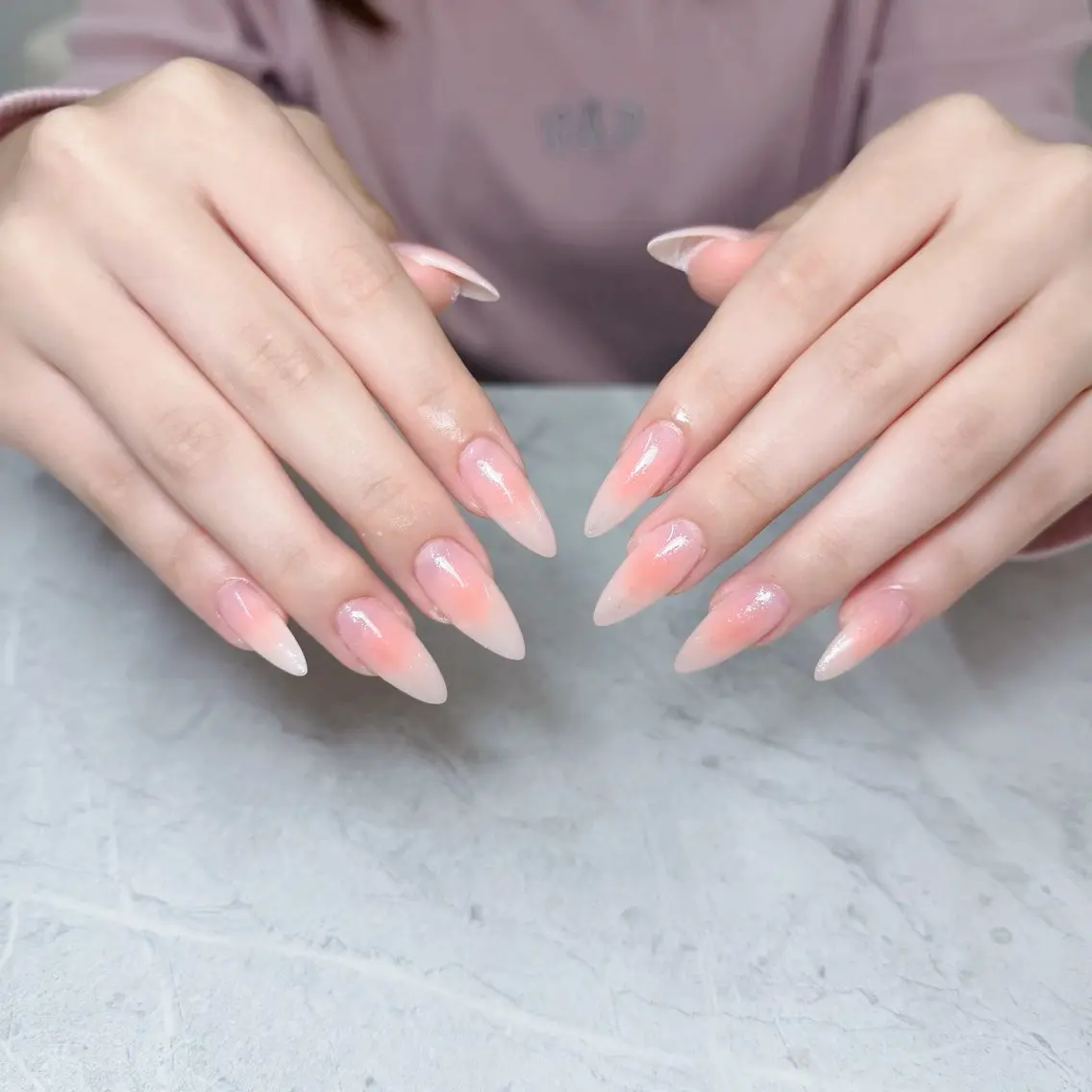 ネイル フレンチネイル キラキラネイル 韓国ネイル シンプルネイル ワンホンネイル ハンドネイル MEI Nailのネイルデザイン