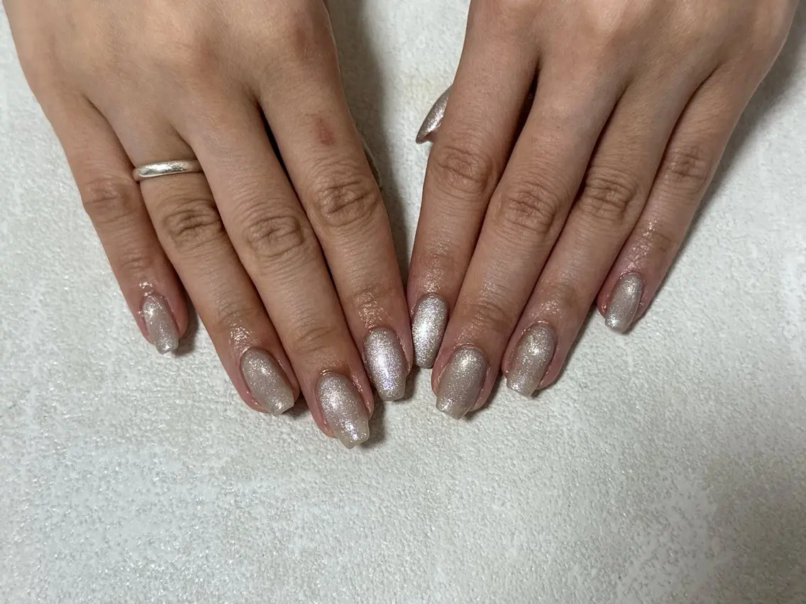 ネイル オーロラネイル 桜ネイル フラワーネイル フットネイル フレンチネイル ハンドネイル mogunail &blowのネイルデザイン