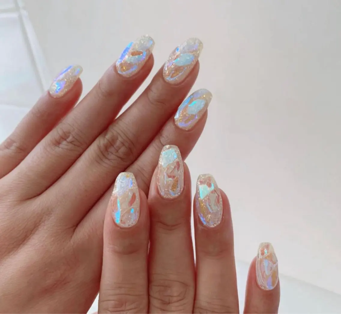 ミディアム nina beautyのネイルデザイン