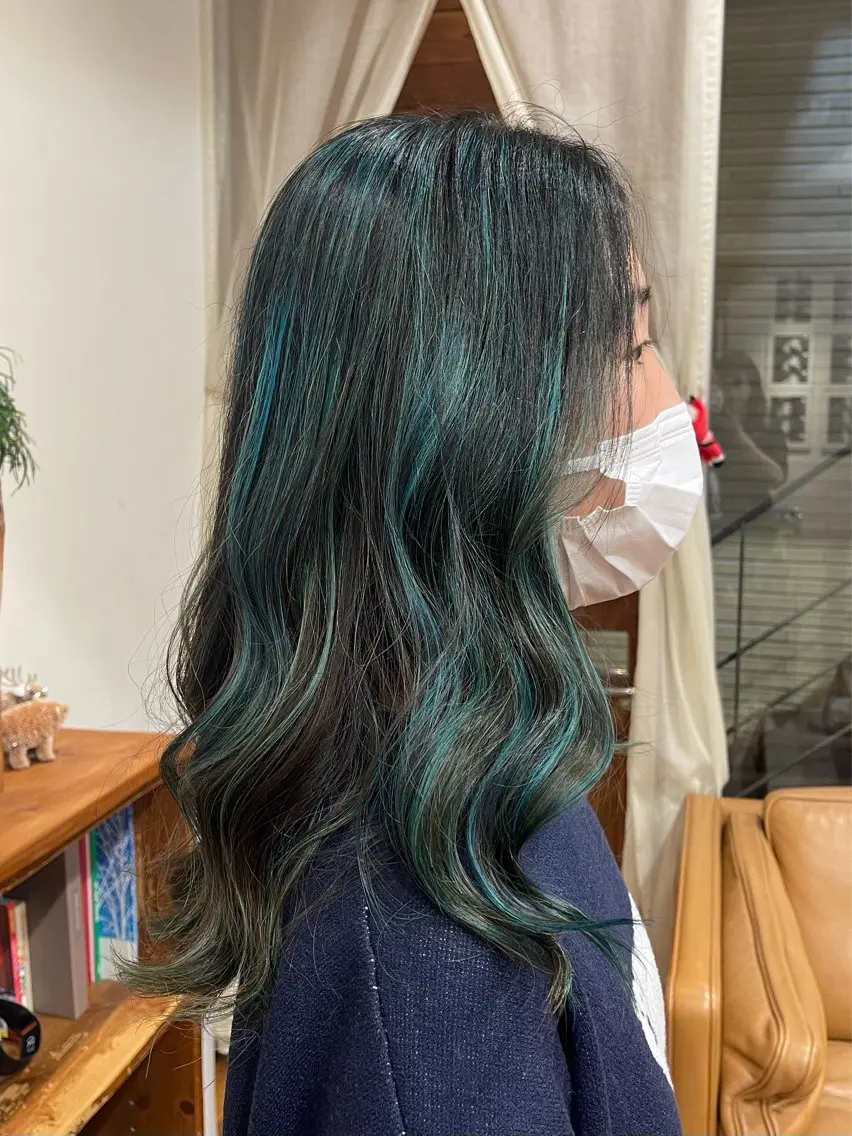 ロング カラー ハイライトカラー ハイライト ヘアカラー 武藤 彩 ⌇カットモデル募集✂のヘアスタイル