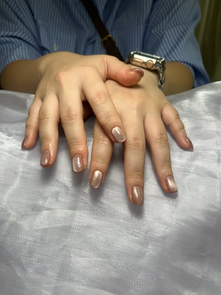 ネイル ハンドネイル ハンドケア ongles chicのネイルデザイン