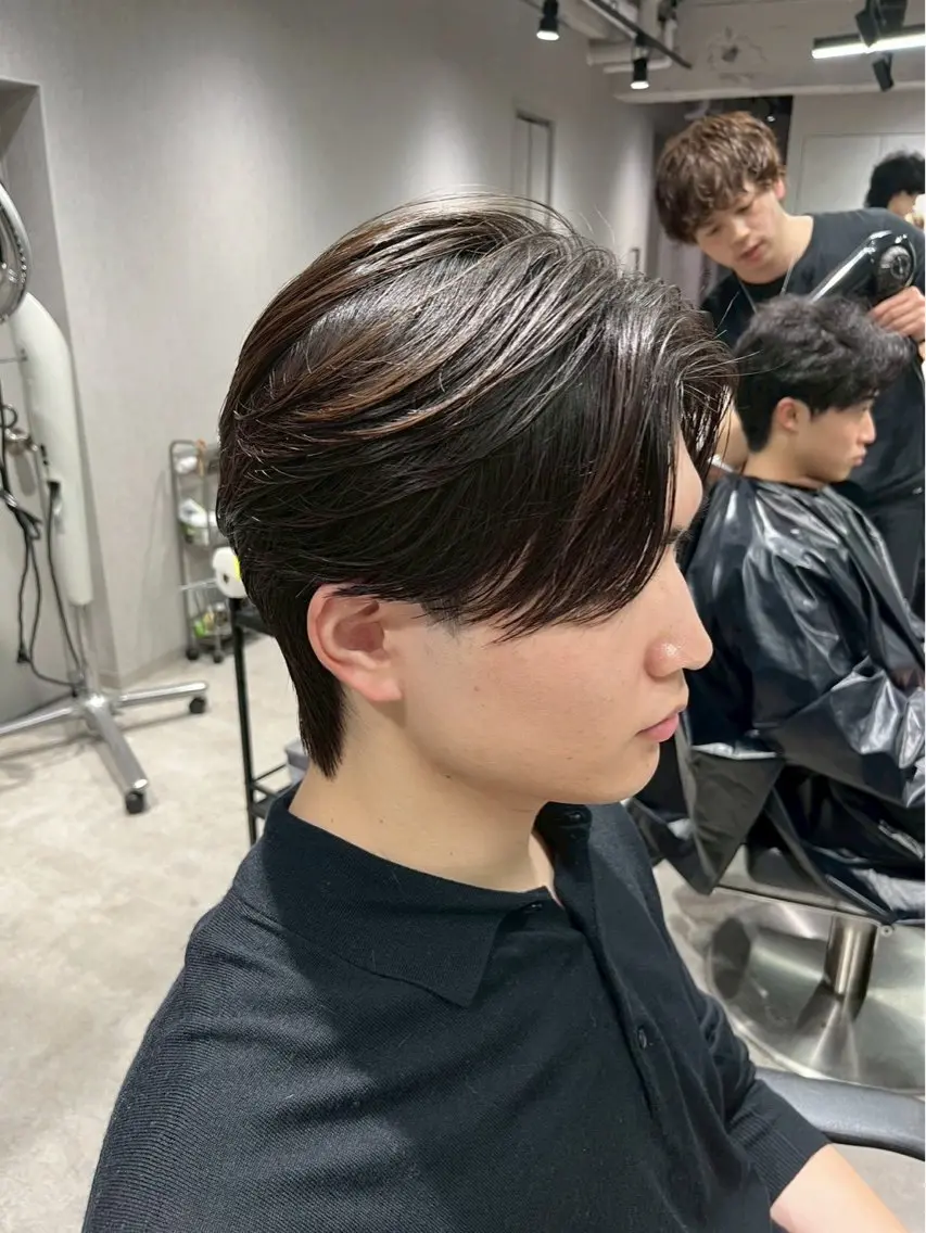 カラー kanata かなたのヘアスタイル
