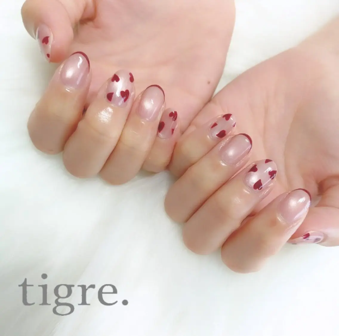 ネイル ハンドネイル tigre .のネイルデザイン