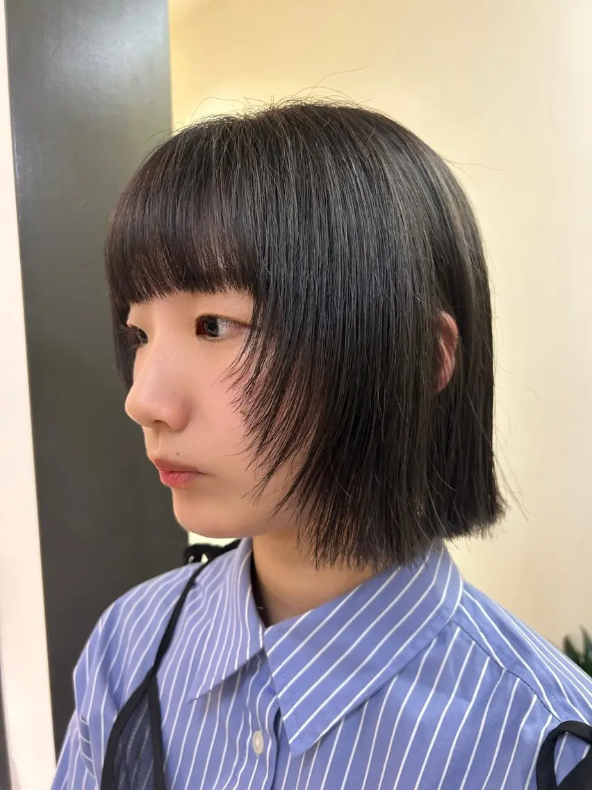 ショート カラー ボブ hubhair レイヤー/透明感のヘアスタイル
