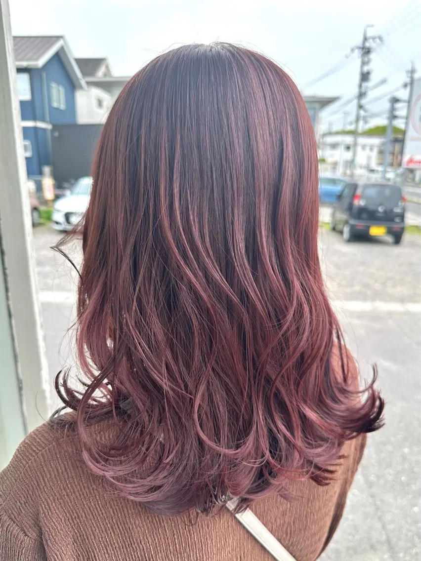 セミロング カラー ブリーチ ブラウンカラー ダブルカラー ブリーチなしカラー ピンクカラー BRANCHÉ小牧/ 西尾 美月のヘアスタイル