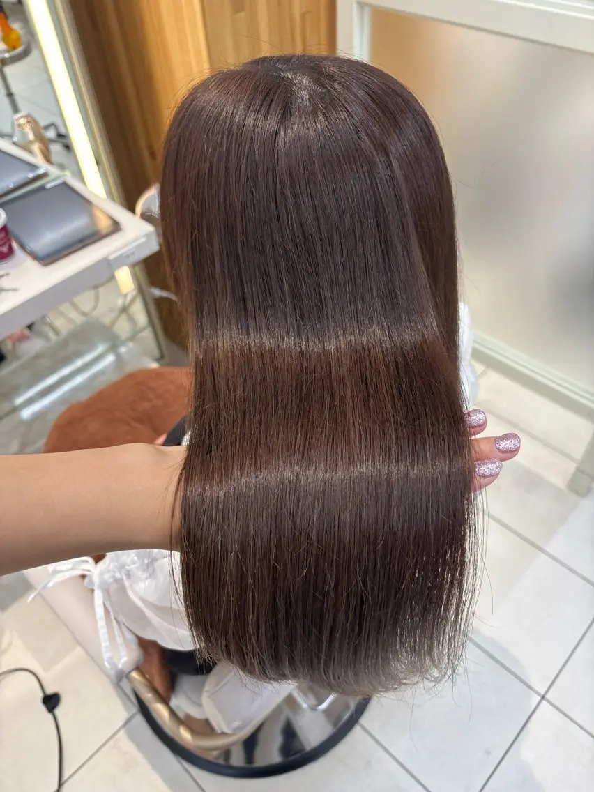 ロング カラー ヘアカラー トリートメント yuria/ 透明感カラーのヘアスタイル