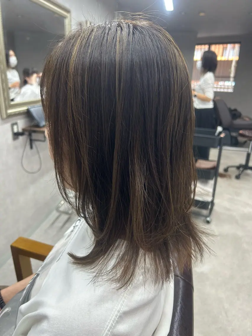 セミロング カラー カット ヘアカラー Lien 深井店のヘアスタイル