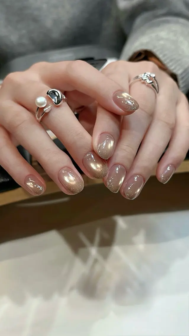 「NEW」🧲マグネット+ラメグラデーション⭐️の写真