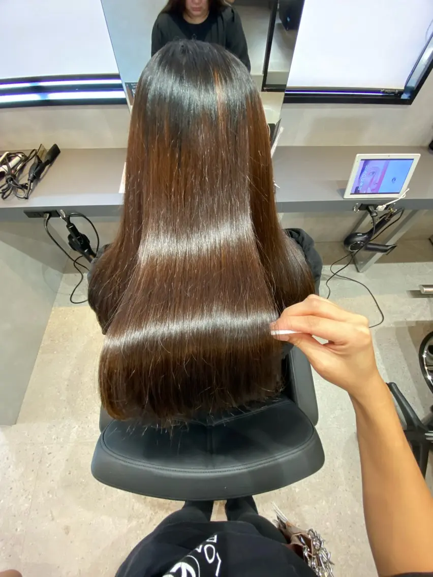 ロング トリートメント 白井 音羽のヘアスタイル