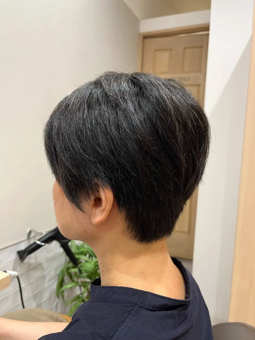ショート レディースカット/ ヒグレアキコのヘアスタイル