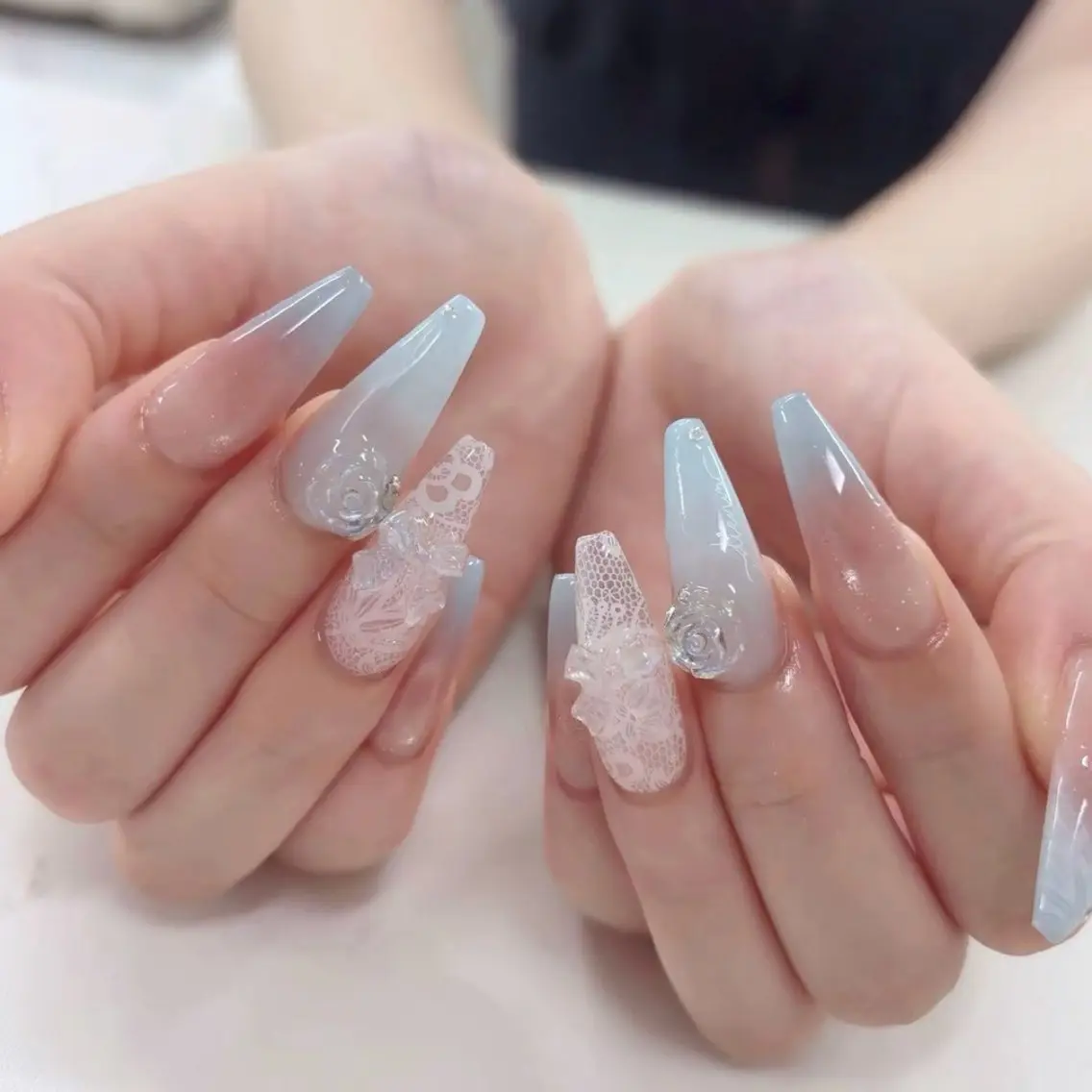 ネイル ハンドネイル Luna Gladeのネイルデザイン