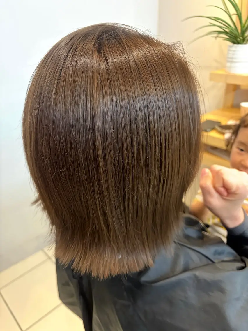 ミディアム 片山 楓葵のヘアスタイル
