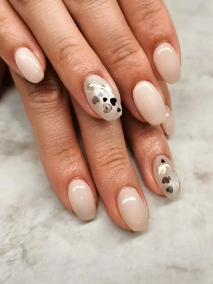 ネイル アートネイル ハート ワンカラーネイル Hanano  nail  Lisaのネイルデザイン