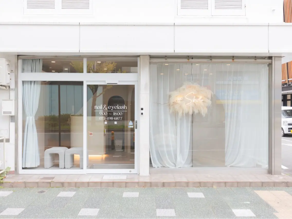 #She【まつ毛】 和歌山駅前店の眉毛・アイブロウイメージ