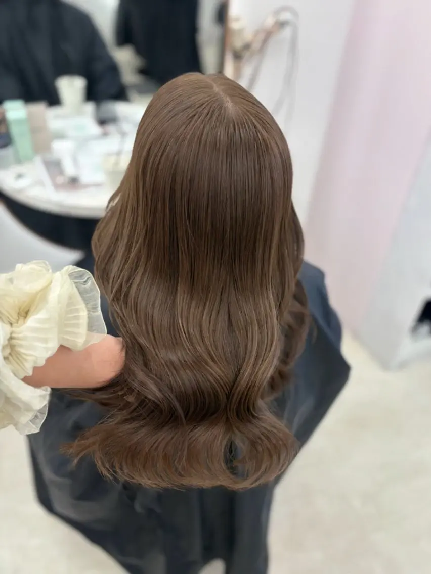 セミロング 𝑅𝐸𝑁🎀✨/ 茶屋町/ベージュ♡のヘアスタイル