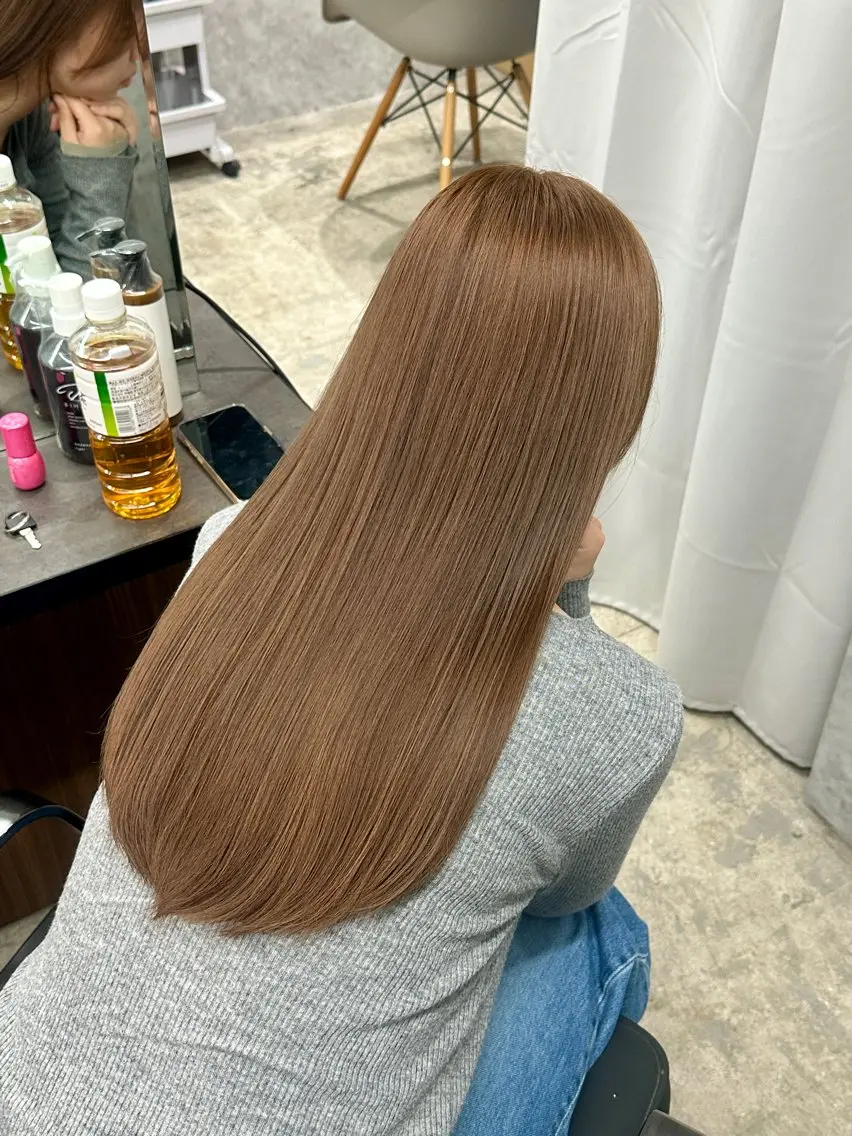 ロング カラー ベージュカラー オリーブベージュ カット ヘアカラー トリートメント 透明感/美髪カラー ダブルカラー/ユウゴのヘアスタイル