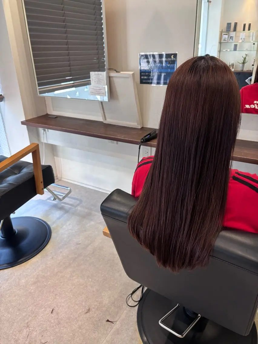 ロング 真鍋 月音のヘアスタイル