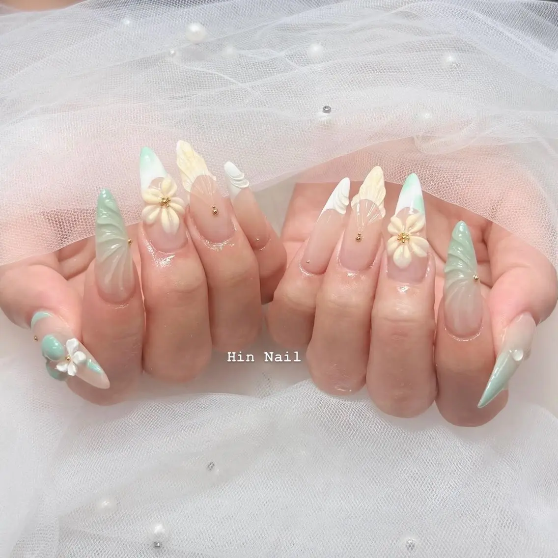 ネイル ハンドネイル HIN NAILのネイルデザイン