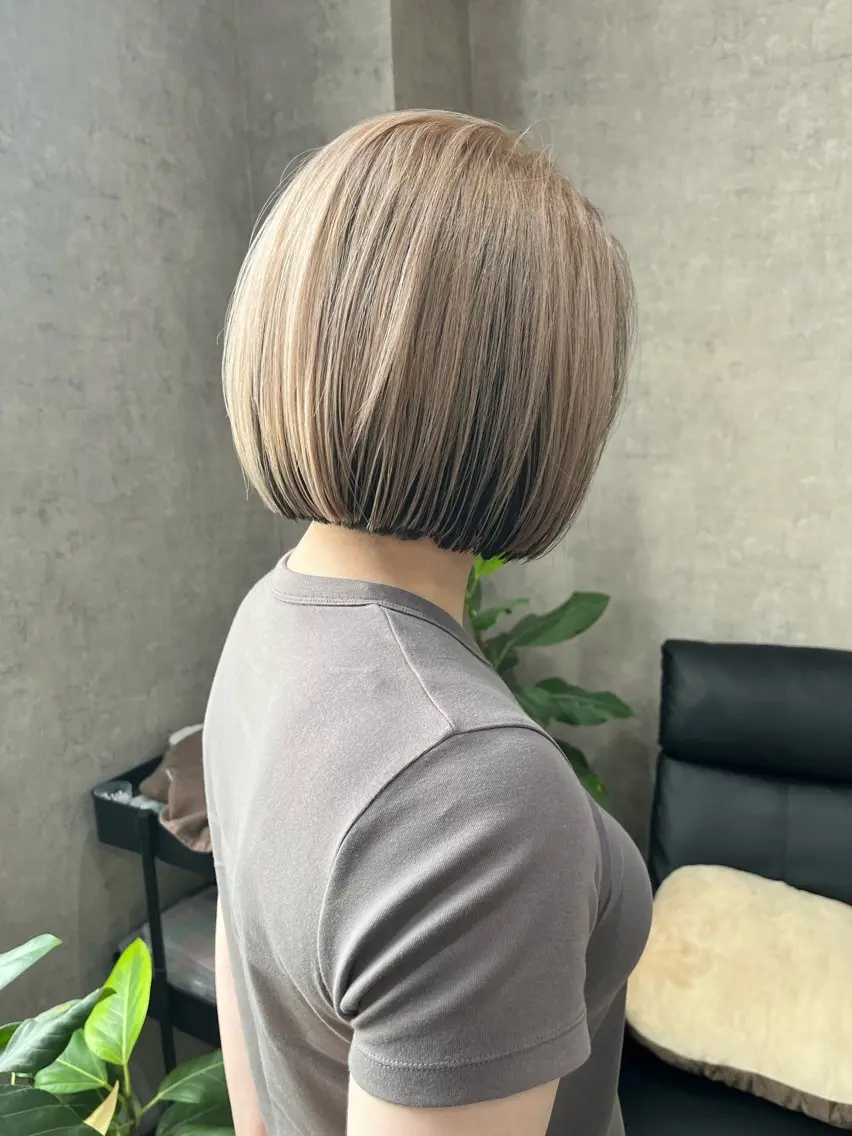 ショート カラー カット ヘアカラー ボブ×縮毛矯正 ryotaのヘアスタイル