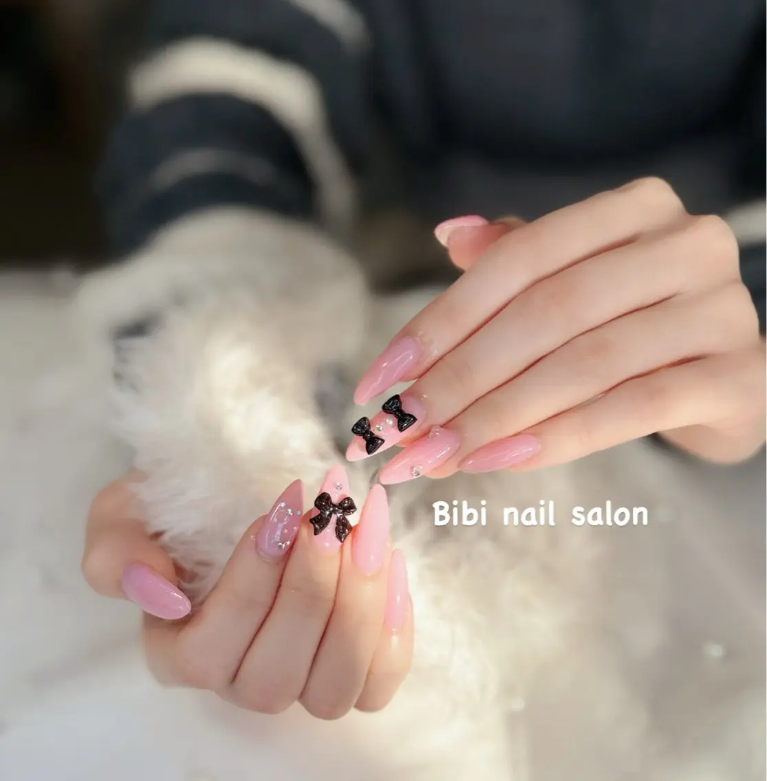 セミロング ハンドネイル Bibi nail Osakaのネイルデザイン