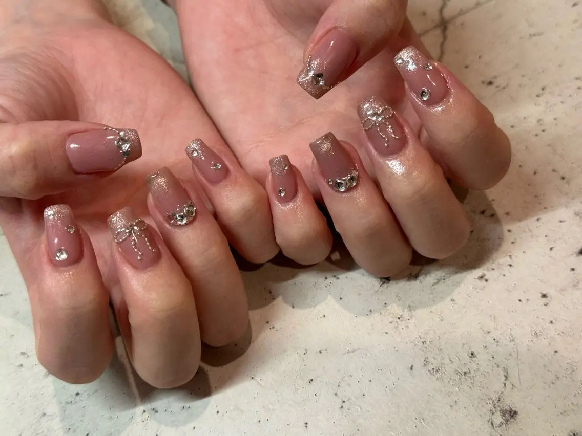 ネイル ハンドネイル 韓国/ワンホン/長さ 出しつけ放題🎀のネイルデザイン