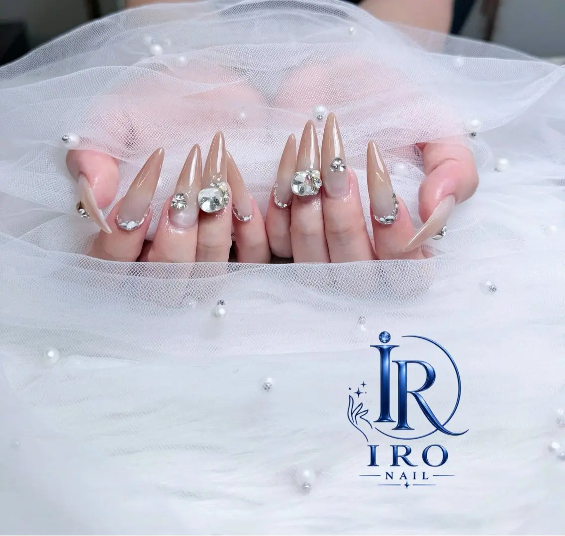 ネイル ハンドネイル IRO NAIL FUNABASHIのネイルデザイン