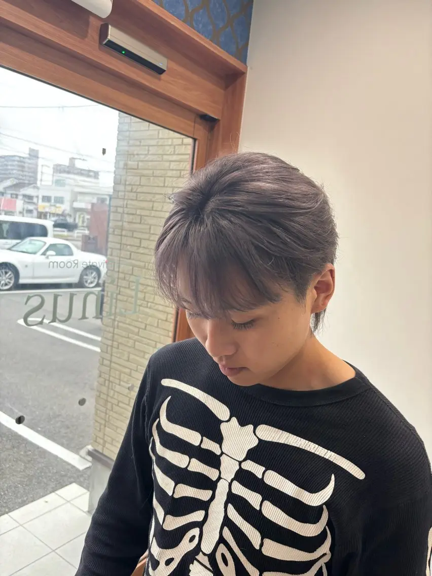 メンズ H RIKAのヘアスタイル